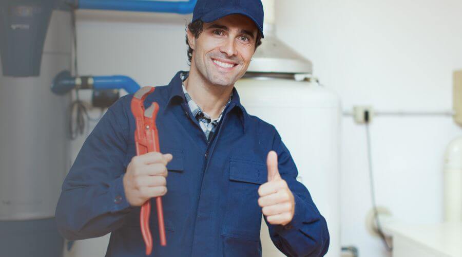 Expert burst pipe repair services in Gillett Grove, IA